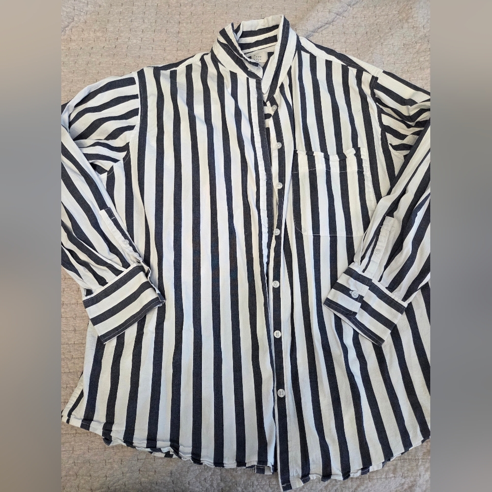 Classic Black and White Striped Men's Shirt